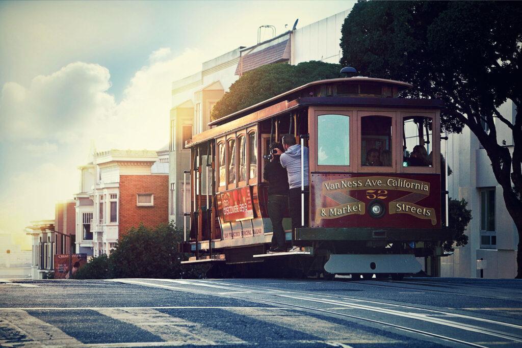 Tramway dans la rue